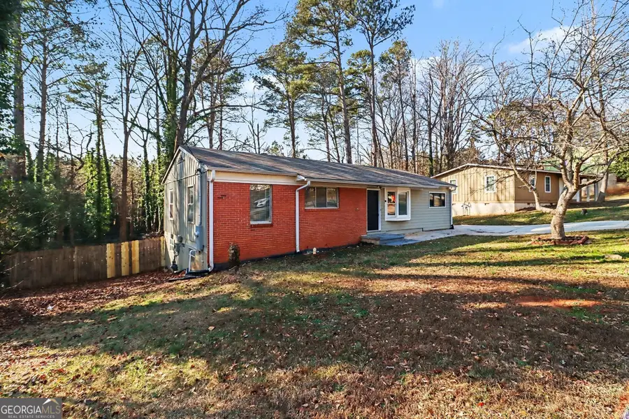 6099 Biscayne Drive, Forest Park, GA 30297 - Image #3