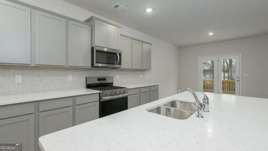 2292 Edgecombe Lane, Dacula, GA 30019 - Image #3