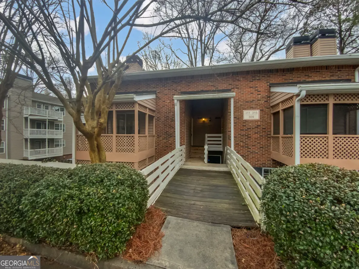 311 Quail Run, Roswell, GA 30076 - Image #1