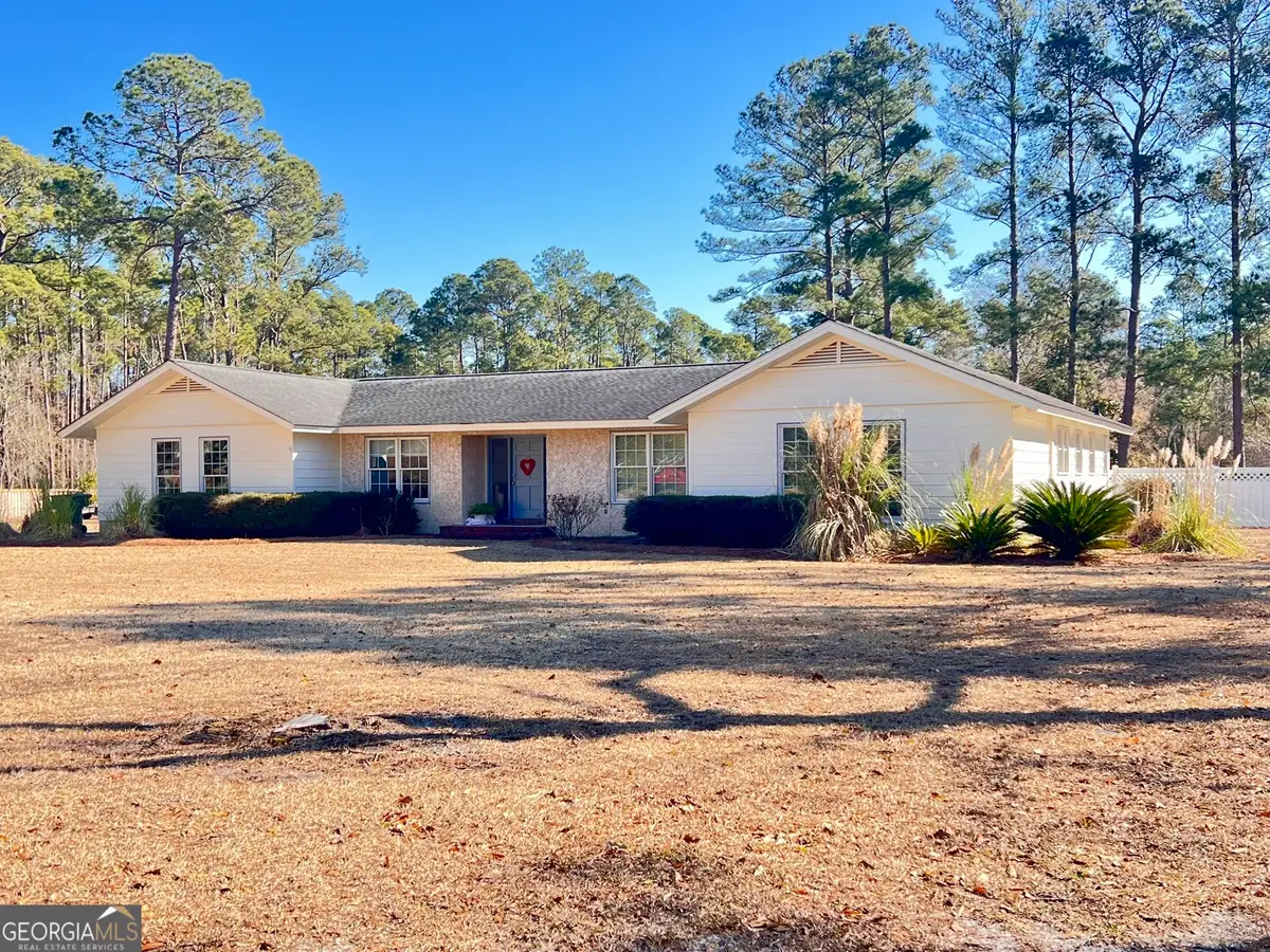 108 Worth Street, Jesup, GA 31545 - #1