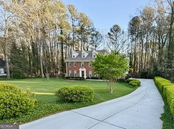 355 Dix Lee On Drive, Fayetteville, GA 30214