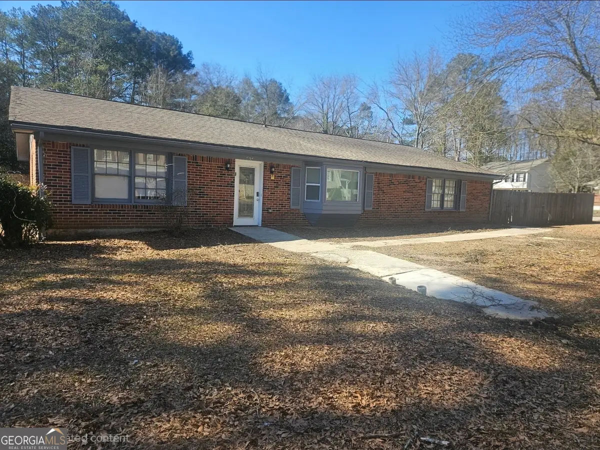 735 S Carter Drive, Jonesboro, GA 30236 - Image #1