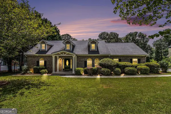 96 Pointe View Court, Jackson, GA 30233