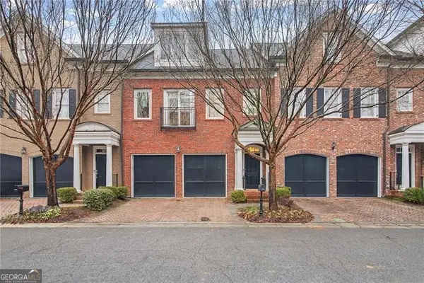 3317 Buckhead Forest Mews Ne, Atlanta, GA 30305