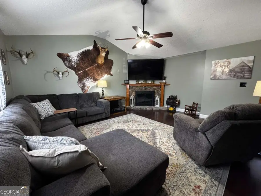 106 Windmill Drive Se, Silver Creek, GA 30173 - #2