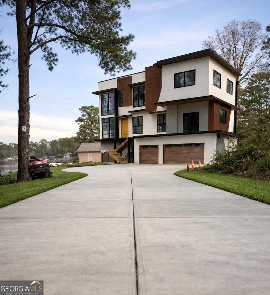 3085 Lake Jodeco Road, Jonesboro, GA 30236 - Image #2
