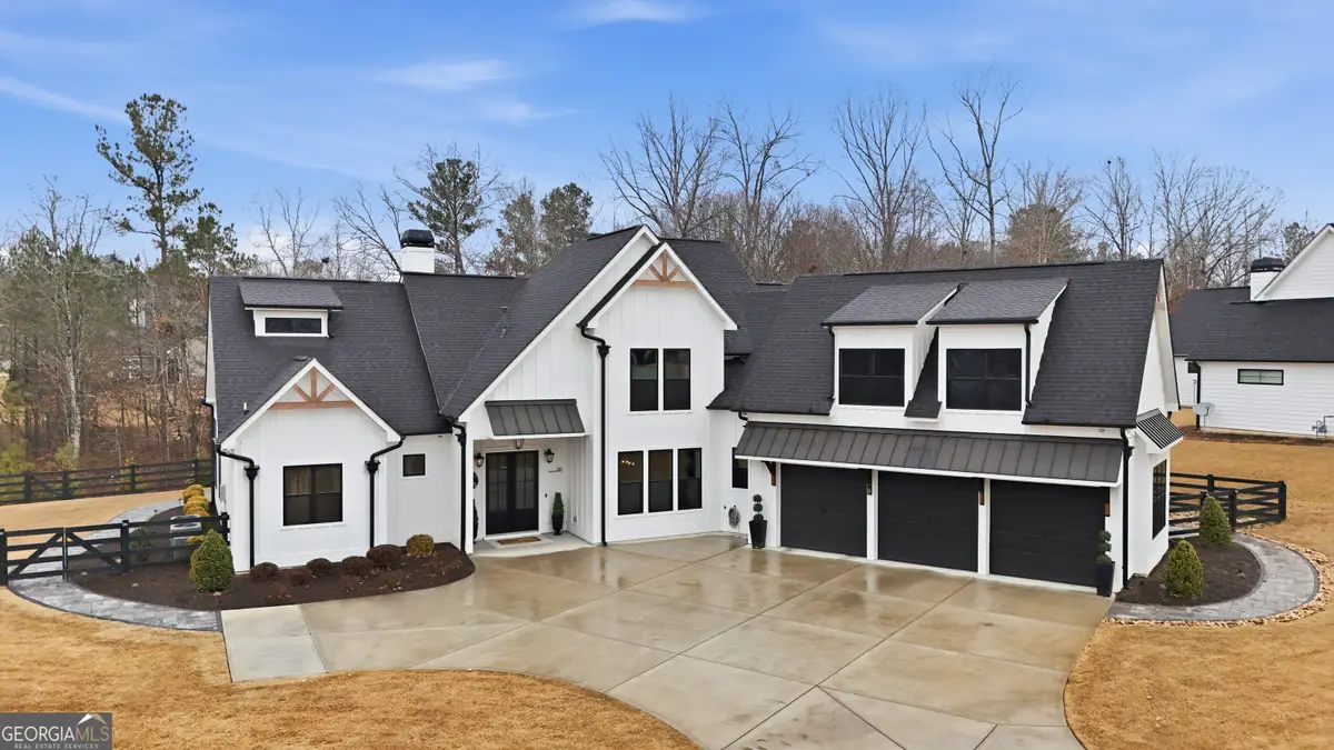 189 Waterview Circle, Newnan, GA 30263 - Image #1