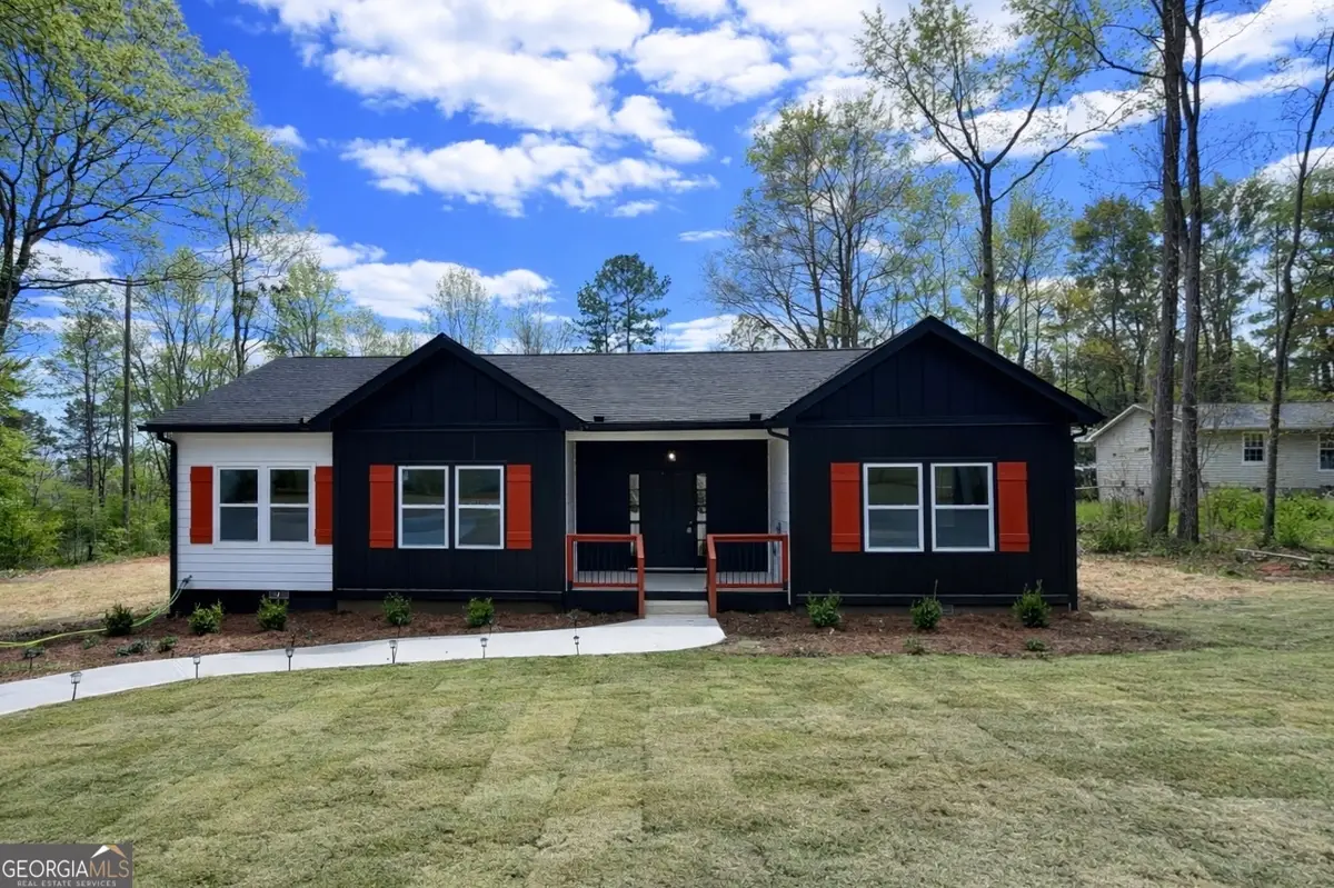 204 Custer Circle, Griffin, GA 30223 - #1