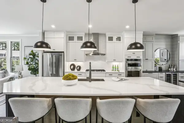 2090 Emmet Park Lane, Decatur, GA 30033