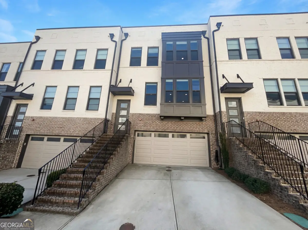 2154 Hinton Drive Se, Smyrna, GA 30080 - Image #1