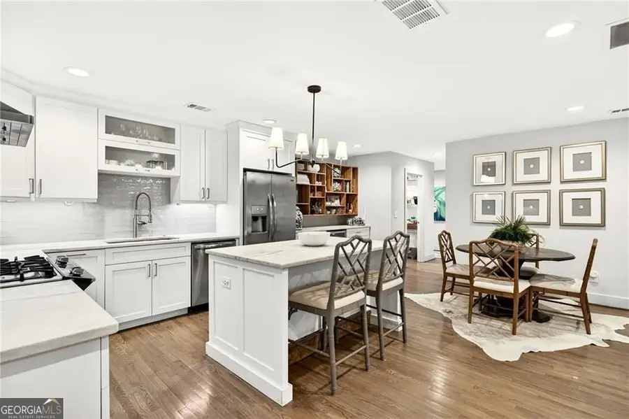 953 Sharon Circle Se, Smyrna, GA 30080 - #3