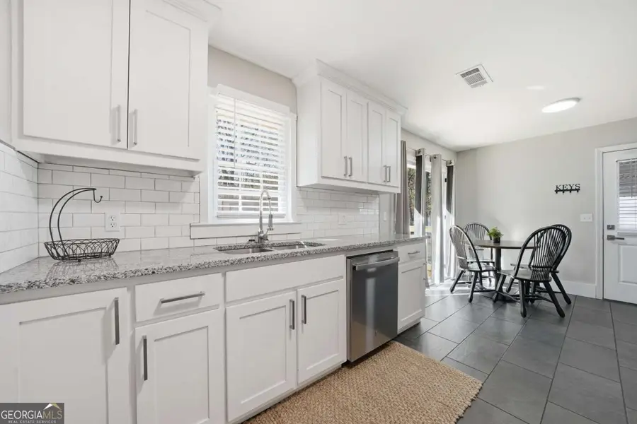 516 Landers Street, Monroe, GA 30655 - #2