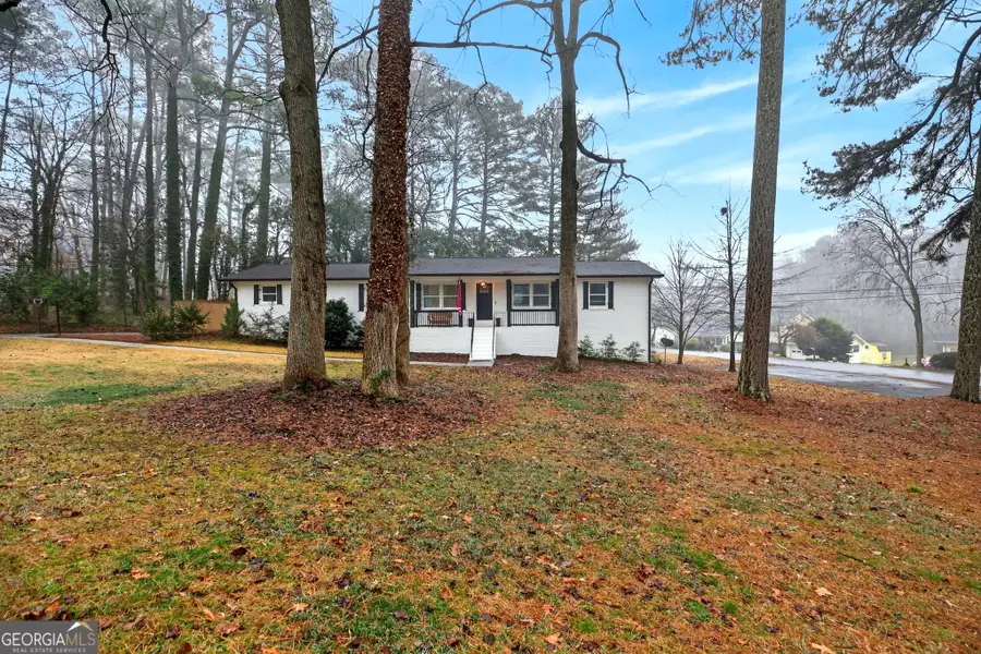 10 Valley Forest Lane Se, Smyrna, GA 30082 - Image #3