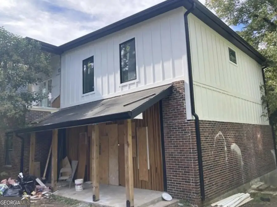 758 Charlotte Place Nw, Atlanta, GA 30318 - Image #2