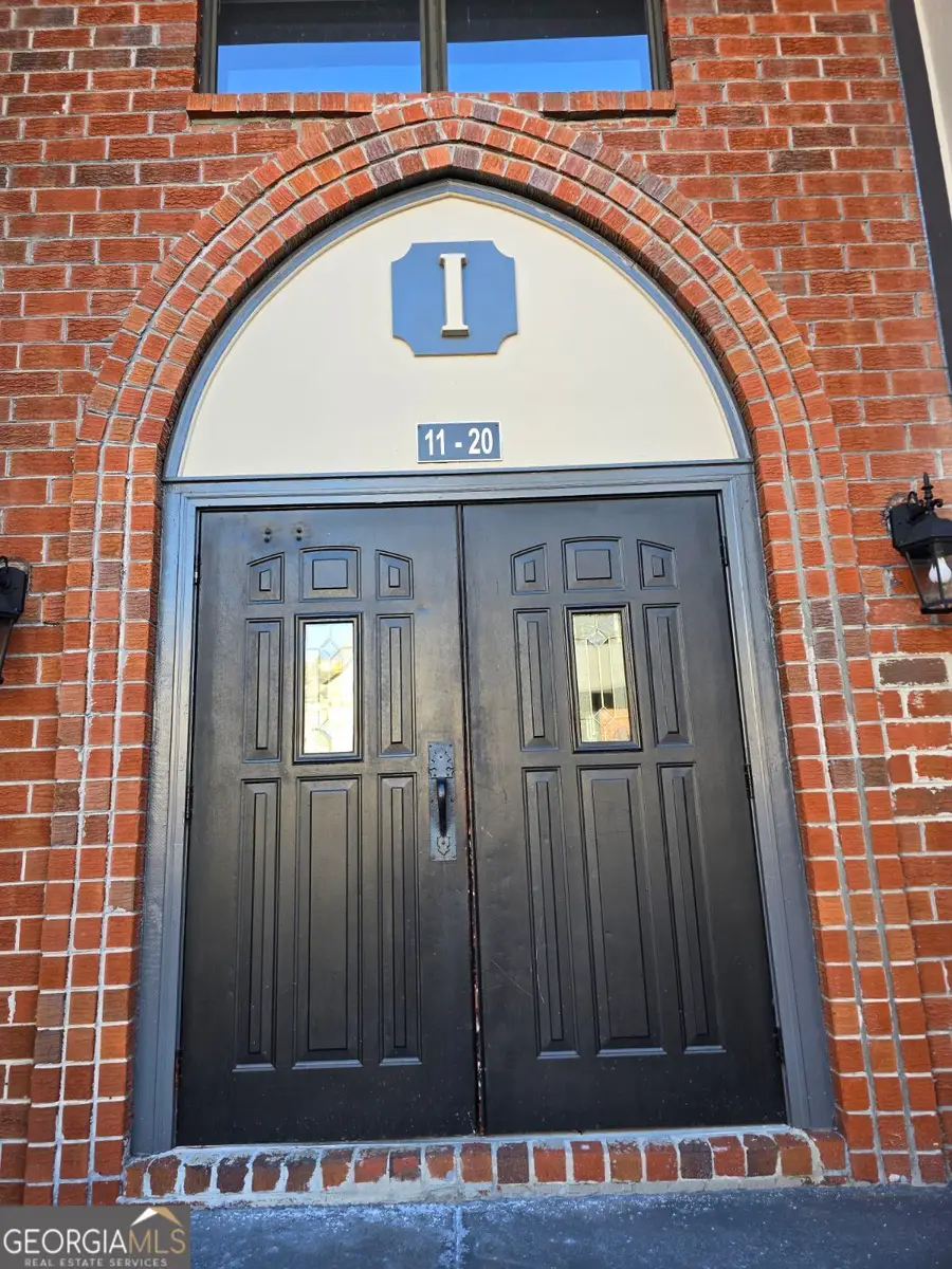 6851 Roswell Rd #I13, Sandy Springs, GA 30328 - #2