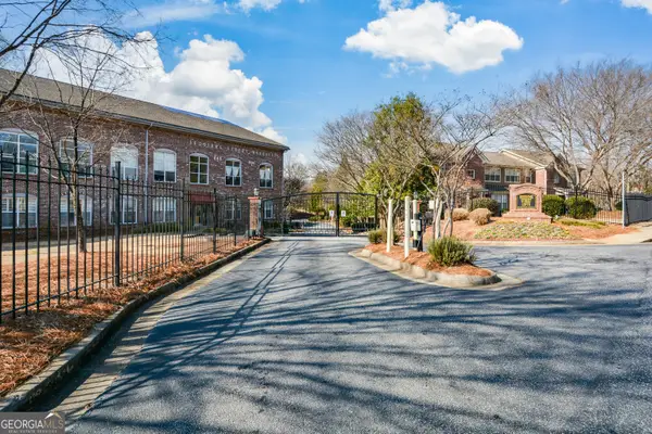 445 N Sessions Street Nw #1102, Marietta, GA 30060