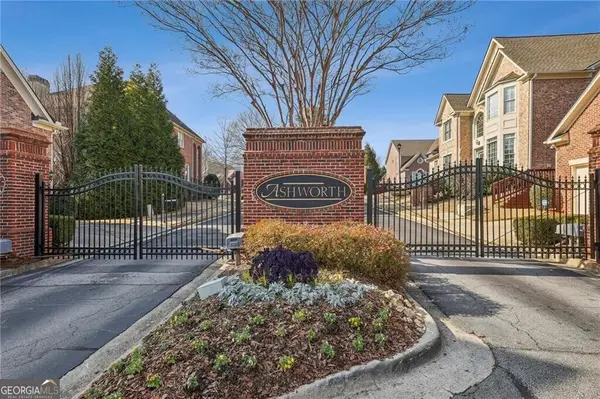 1200 Dunwoody Village Drive, Dunwoody, GA 30338