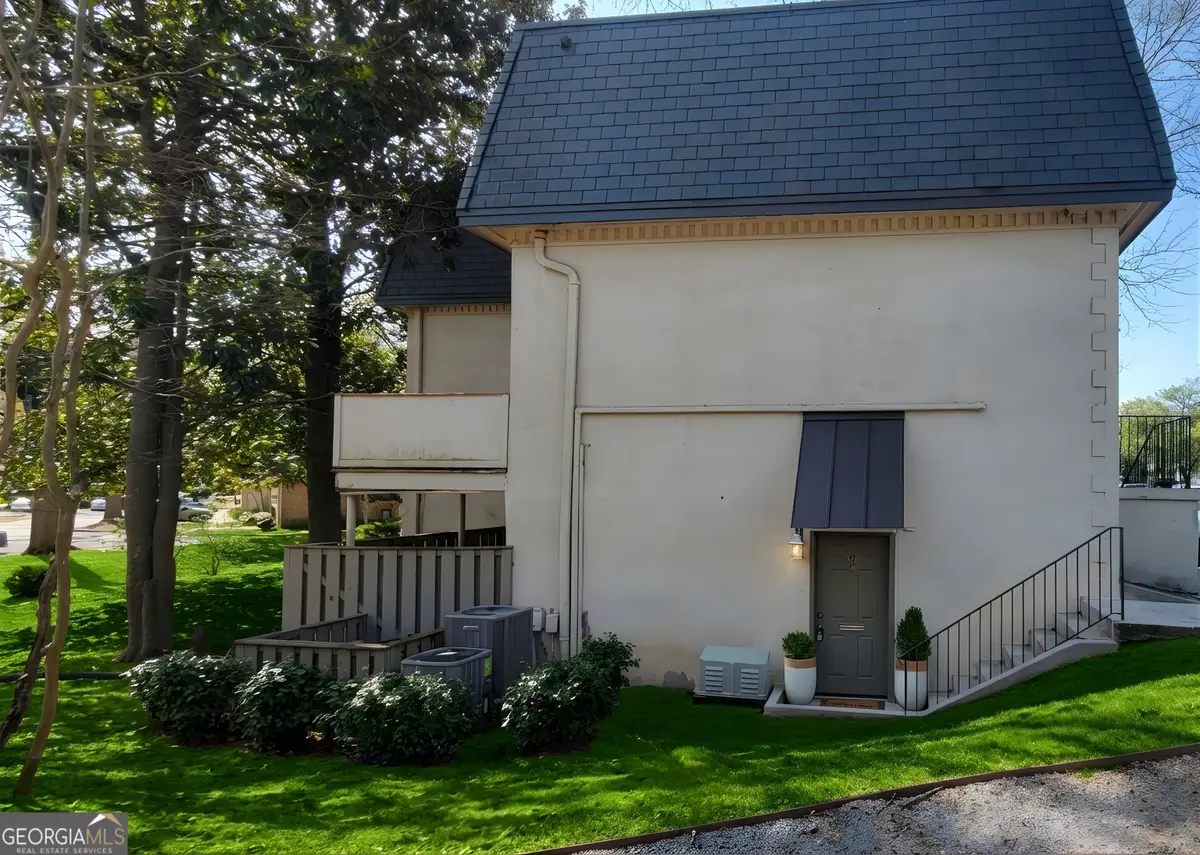 64 NW Chaumont Square Nw, Atlanta, GA 30327 - #1