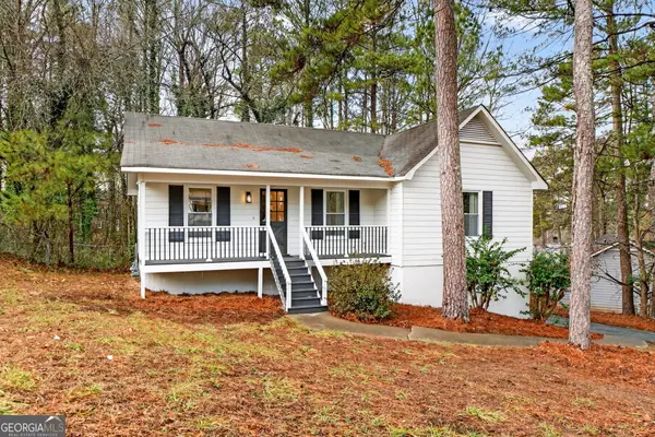 7281 Fernwood Drive, Riverdale, GA 30296