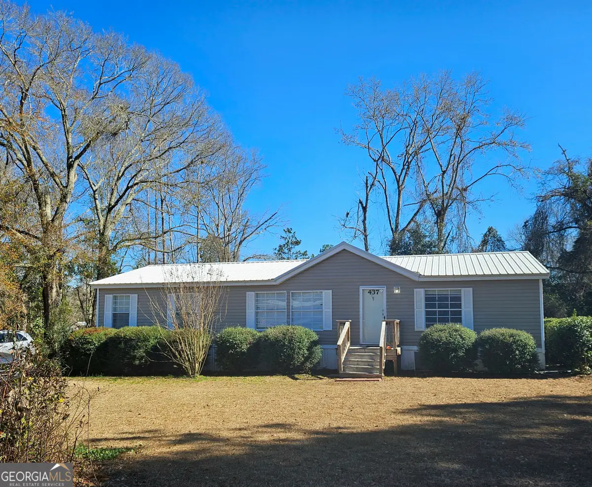 437 Burkhalter Circle, Claxton, GA 30417 - #1