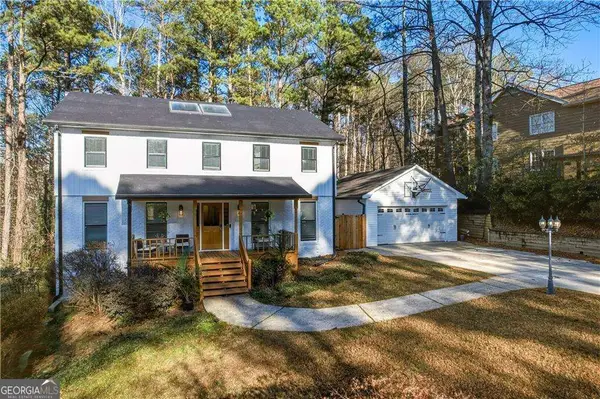 3880 W Cooper Lake Drive Se, Smyrna, GA 30082