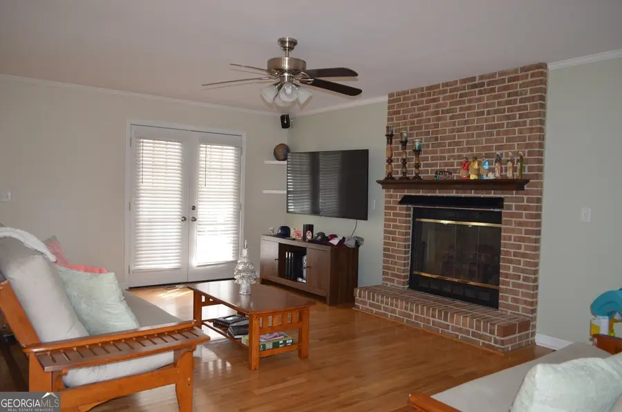 112 Southern Pines Circle, Macon, GA 31211 - #3