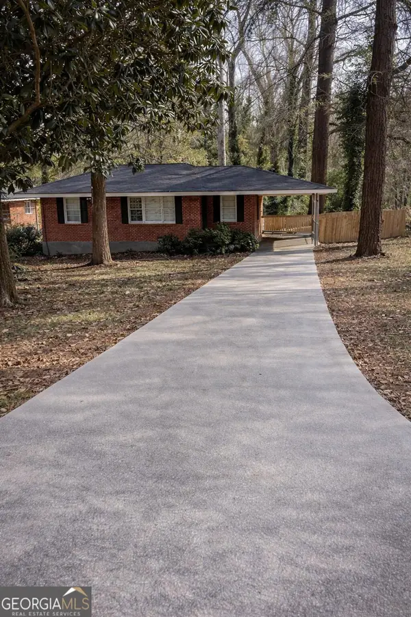 2154 Mark Trail, Decatur, GA 30032