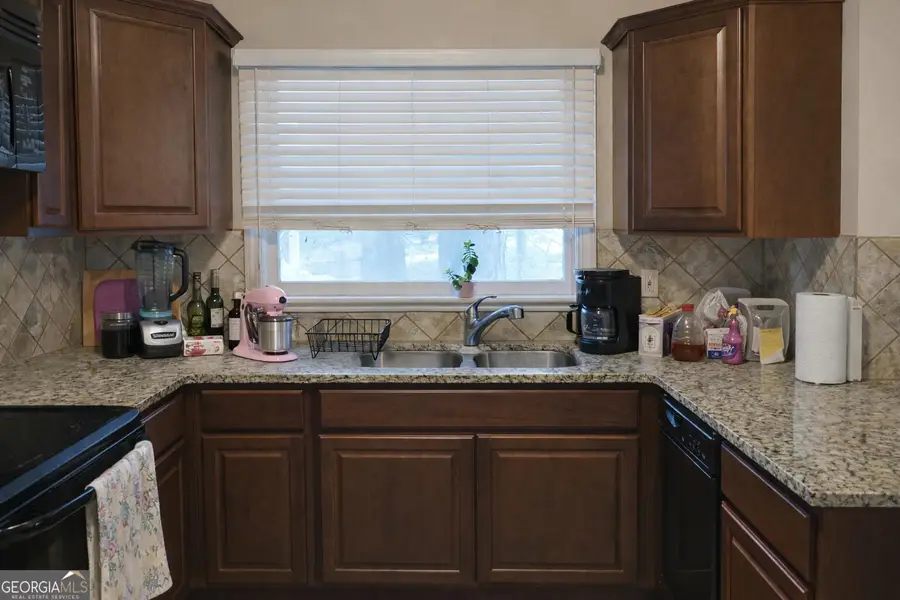 2154 Mark Trail, Decatur, GA 30032 - #3