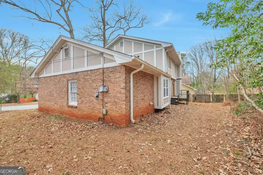 730 Rockborough Drive, Stone Mountain, GA 30083 - #2