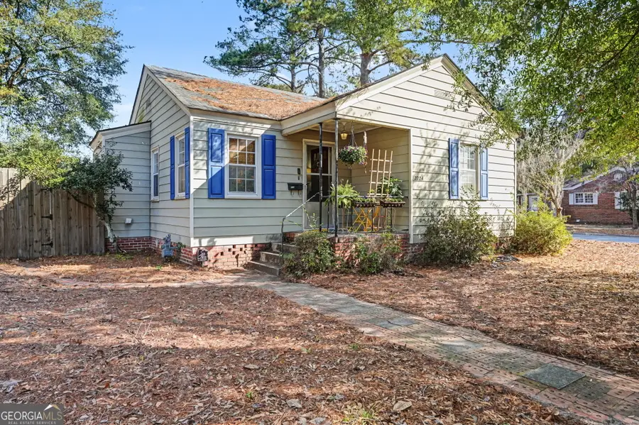 2224 E 38th Street, Savannah, GA 31404 - #2