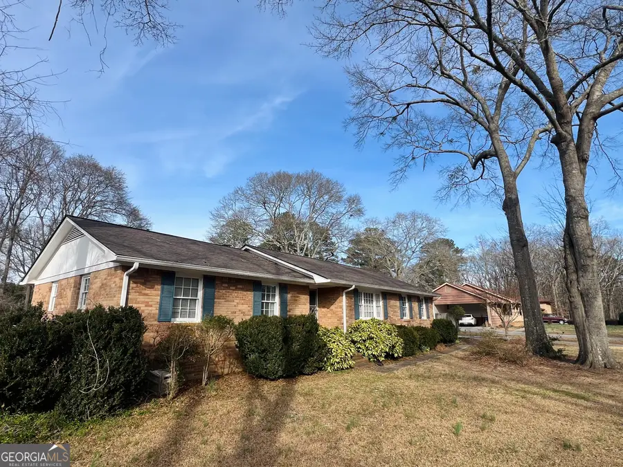 211 Clark Road, Griffin, GA 30224 - #2