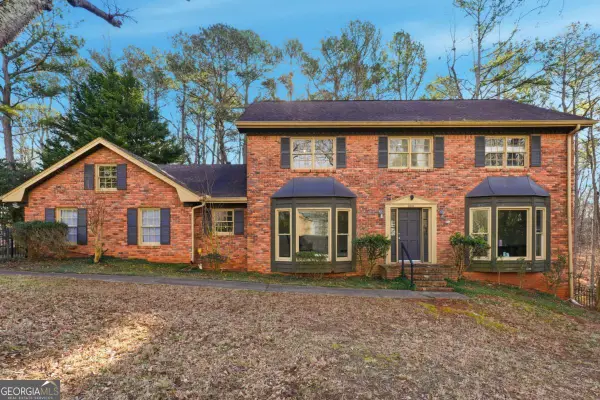 600 Branch Valley Court, Roswell, GA 30076