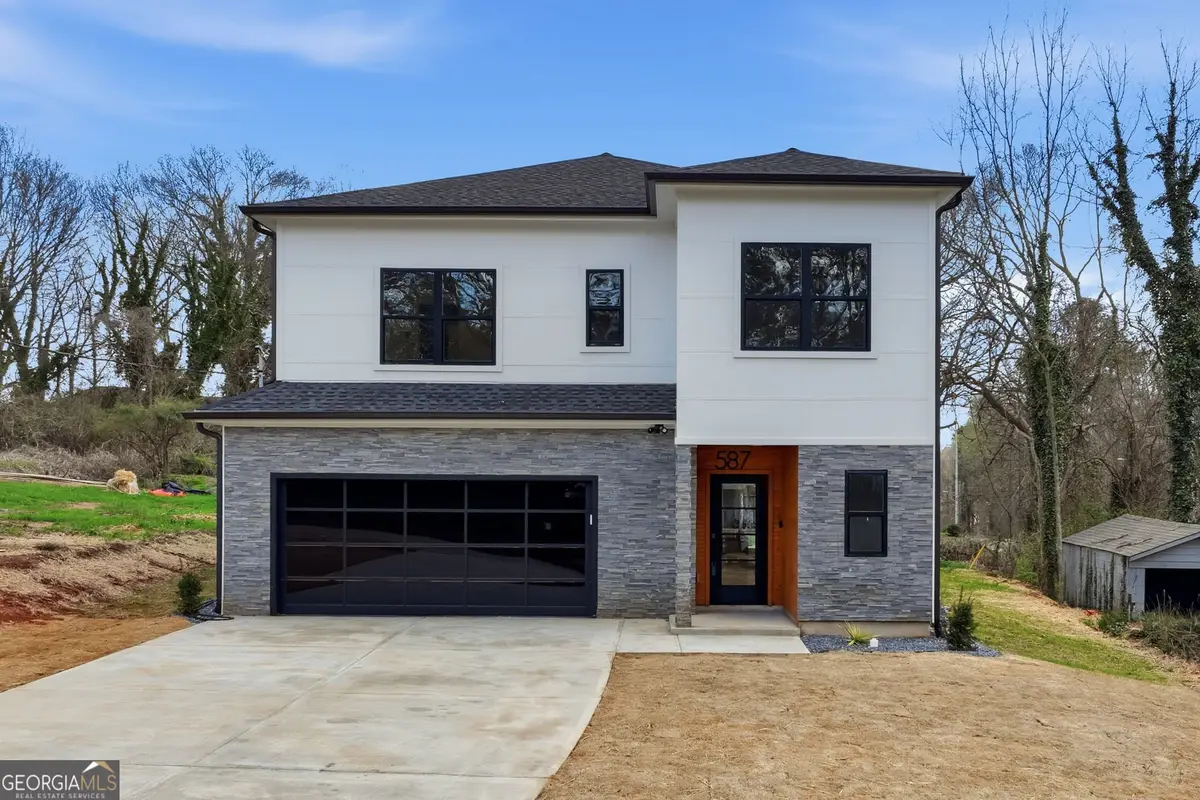 587 Woodland Avenue, Scottdale, GA 30079 - #1