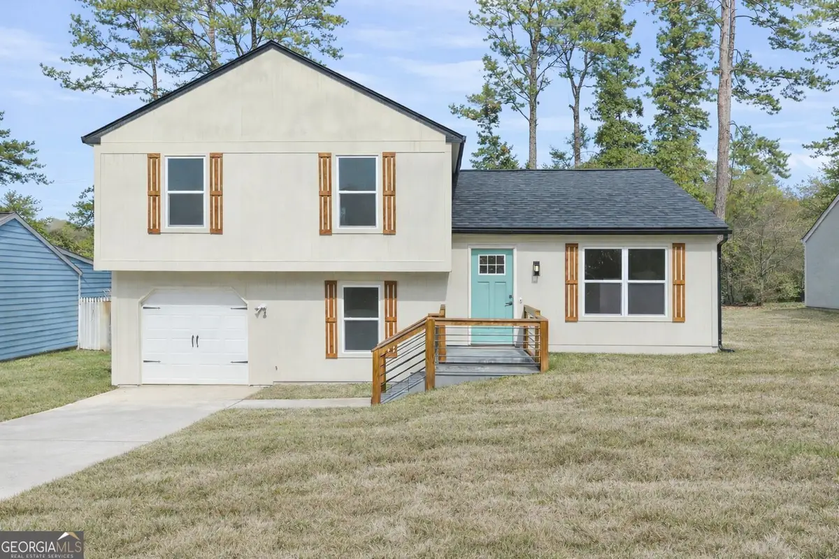 4592 Garden Hills Drive, Stone Mountain, GA 30083 - #1