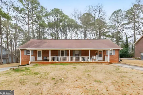 145 Hunters Lane, Fayetteville, GA 30215