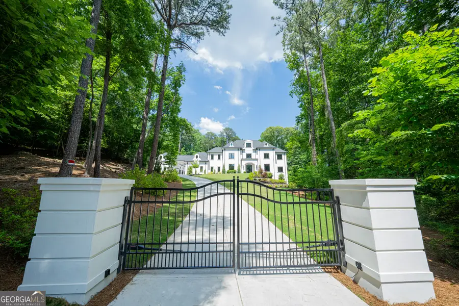 5211 Powers Ferry Road, Sandy Springs, GA 30327 - #3