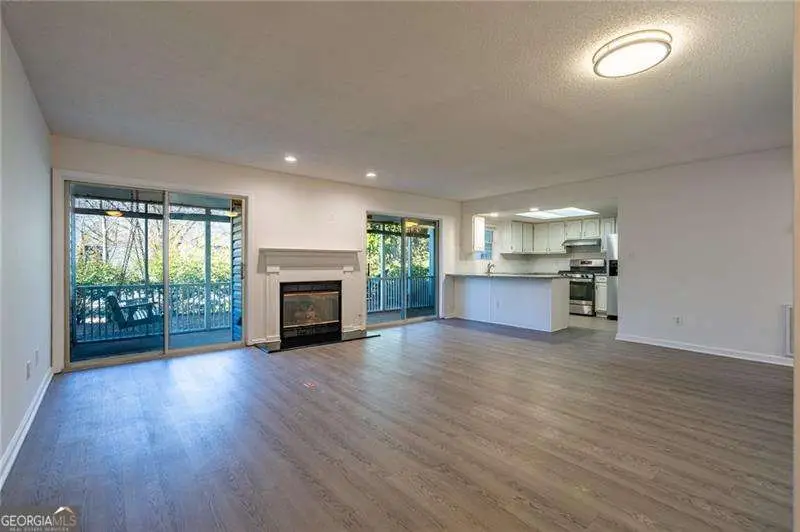 24 Hampshire Court, Avondale Estates, GA 30002 - #2