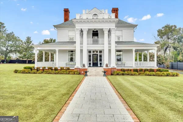 416 W Church Street, Swainsboro, GA 30401