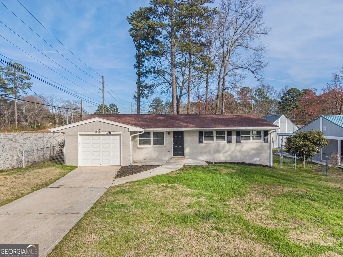 7288 Howard Circle, Jonesboro, GA 30236 - #1