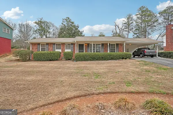 220 Jade Cove Drive, Roswell, GA 30075