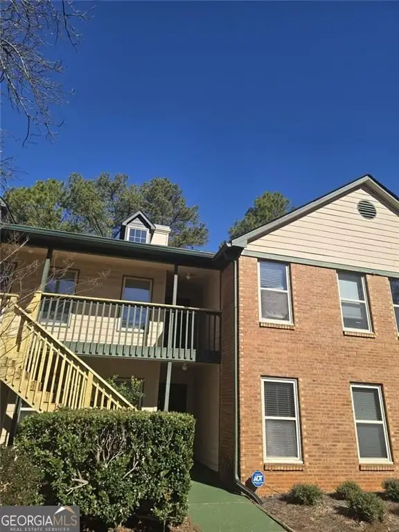 517 Bedfort Drive, Duluth, GA 30096