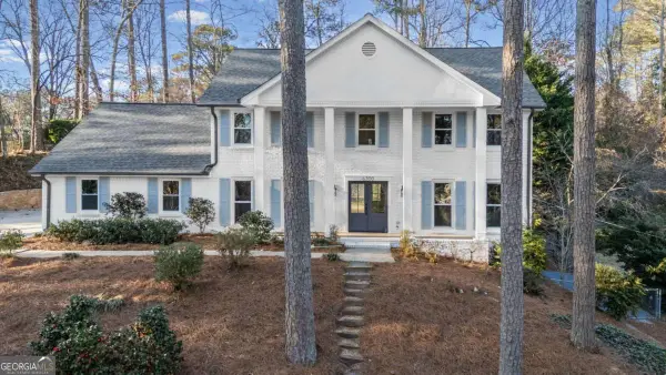 6300 Mountain Brook Lane, Atlanta, GA 30328