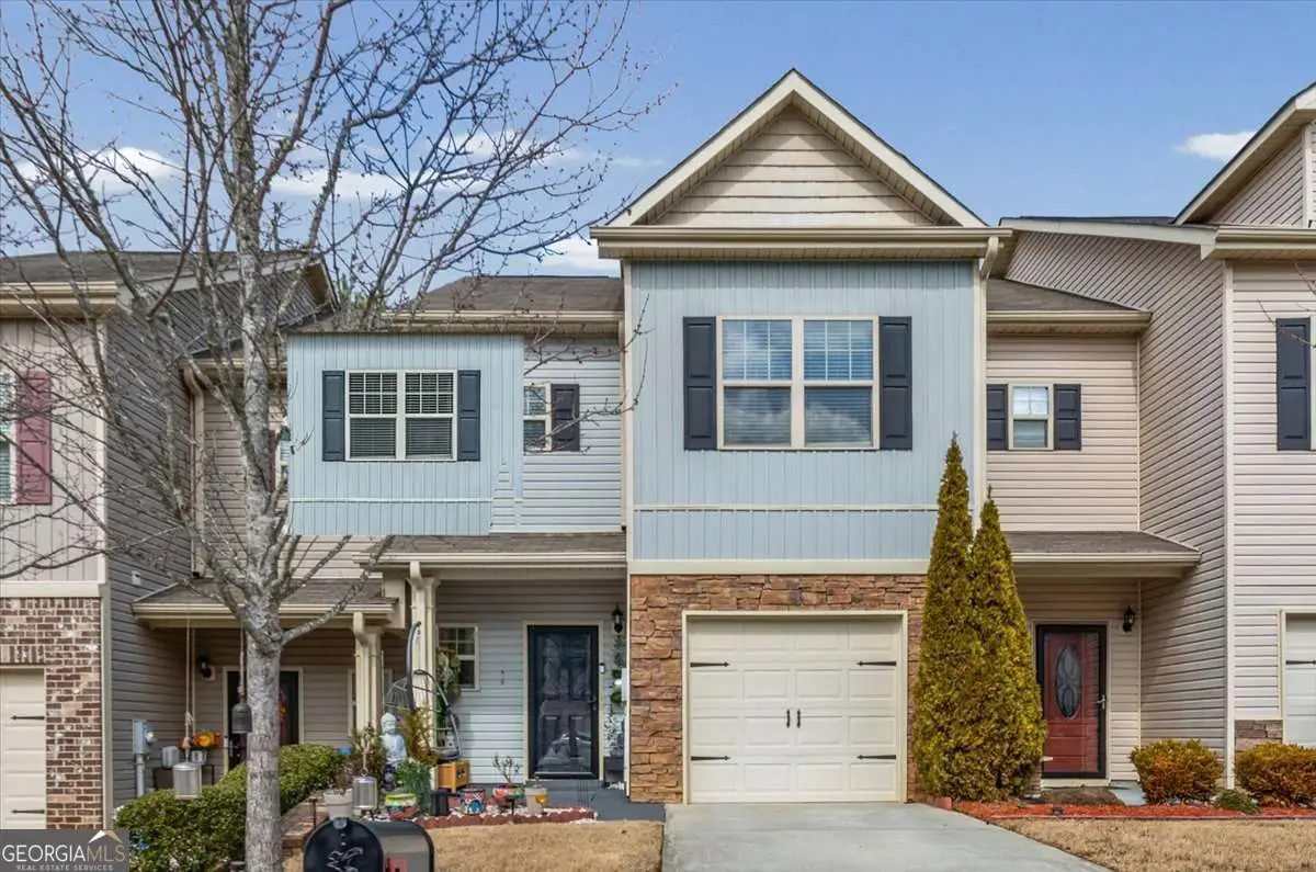 561 Oakside Pl, Acworth, GA 30102 - #1