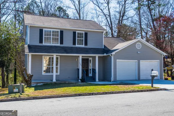 1382 Stoneleigh Way, Stone Mountain, GA 30088