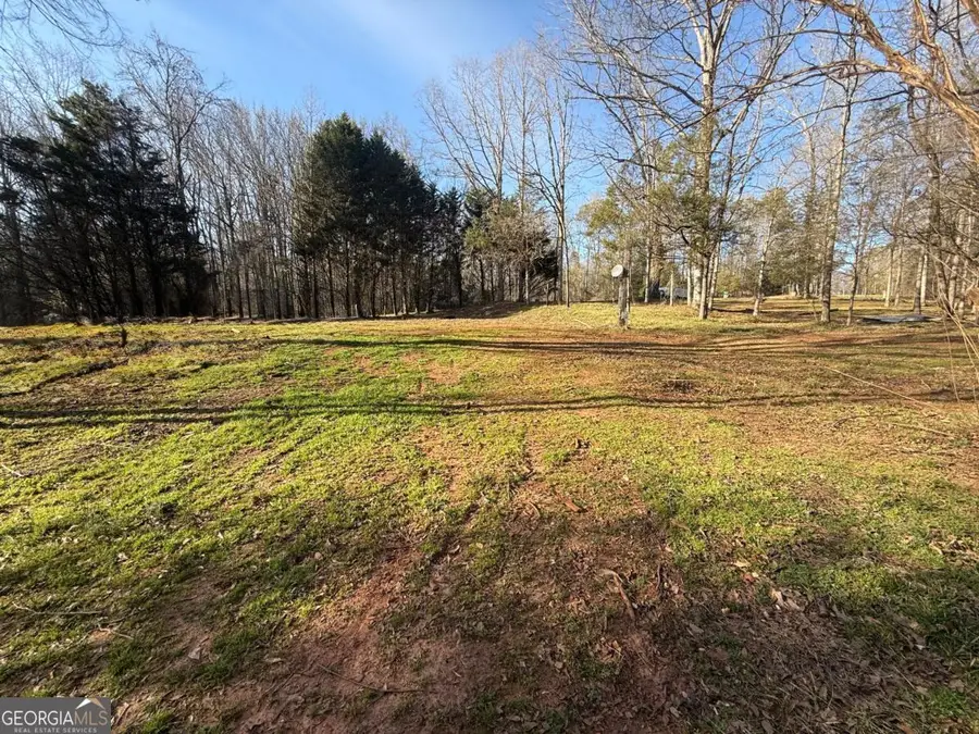 281 Woodland Hills Drive, Jefferson, GA 30549 - #2