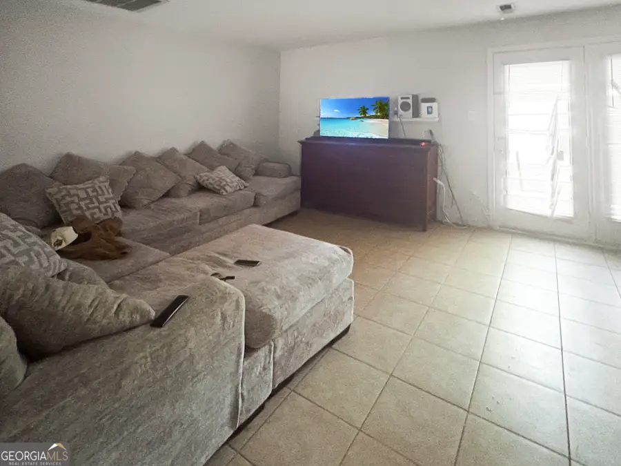 662 Browning Lane Se, Conyers, GA 30013 - #3