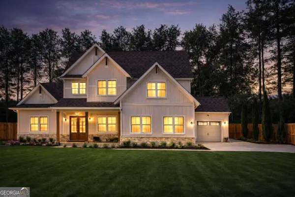 6043 Bluewater Boulevard, Gainesville, GA 30506