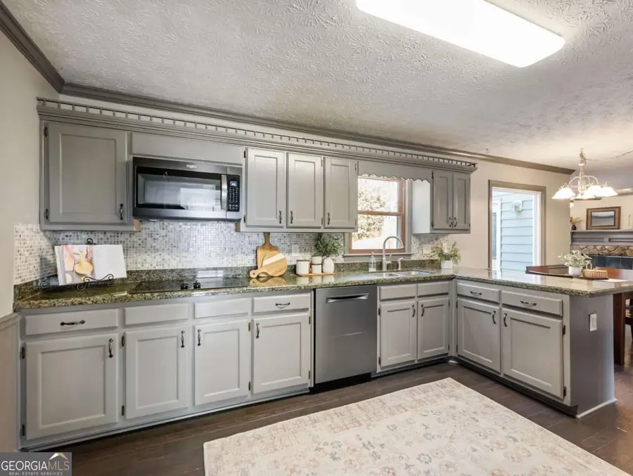 1090 Steeple Run, Lawrenceville, GA 30043 - #3