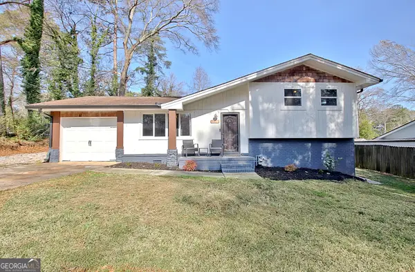 218 Hilltop Drive, Peachtree City, GA 30269