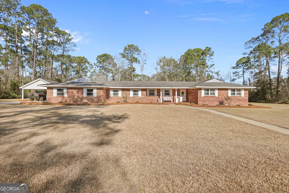 548 S 5th Street, Jesup, GA 31545 - #1